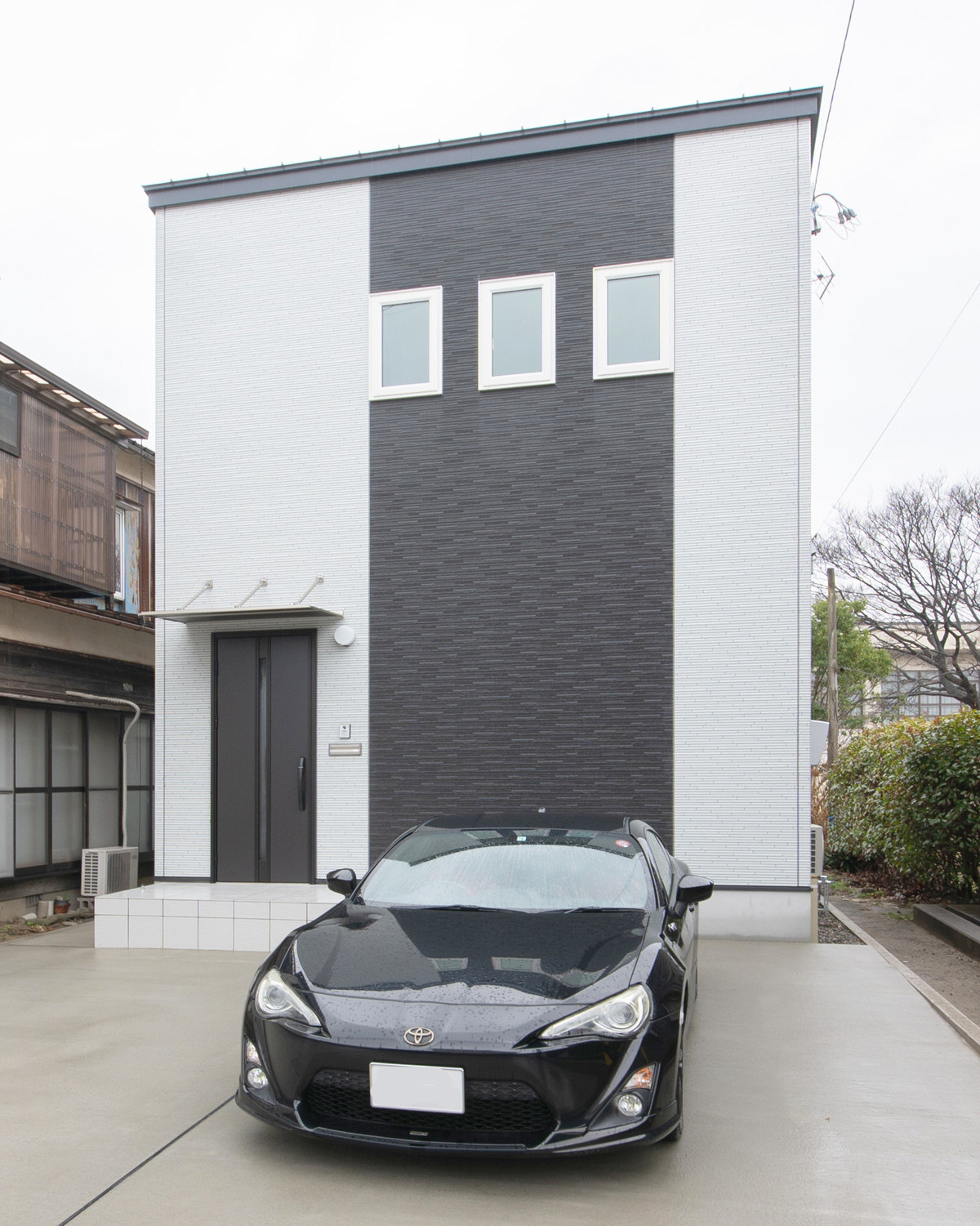 カウンターにやりたいことを集約したコンパクトハウス