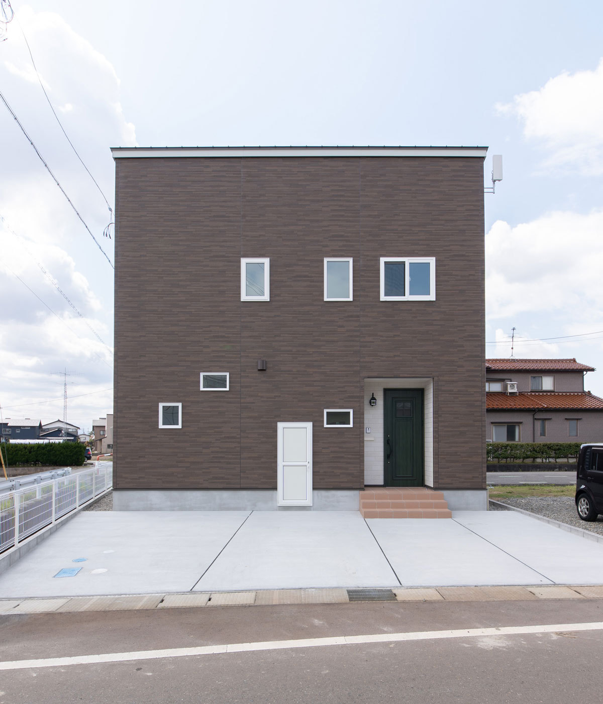 かわいいキッチンがポイントの吹き抜けのあるお家