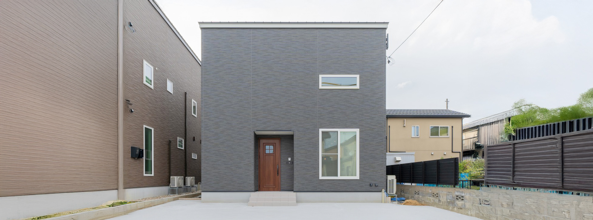 家事動線◎1階の中心にファミリークロークのあるお家